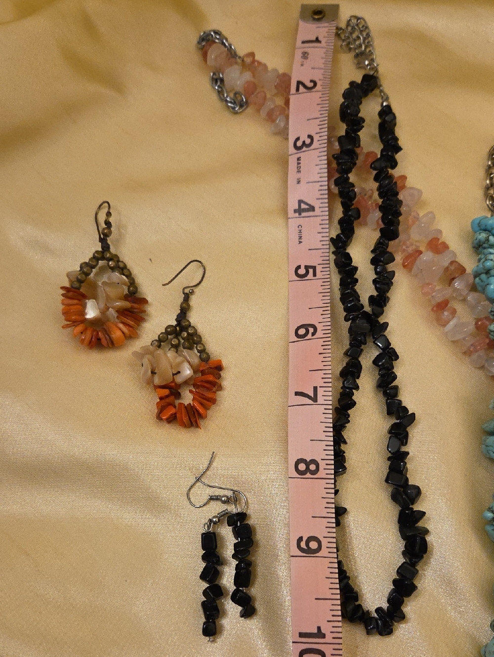 Four Gemstone Necklaces And 2 Pair Of Earrings. - Picture 2 of 5